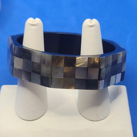 NWT Octagon Black Mother of Pearl Bangle Bracelet - Picture 3 of 12
